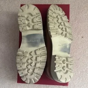 Salvatore Ferragamo | Shoes | Mens Ferragamo Gancini Plaque  display picture 1